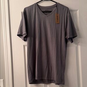 Nobull Gray Men's V-Neck Shirt
